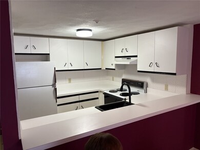 200 Woodlawn Ave unit 201, North Providence, RI 02904 - photo 5