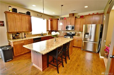 204 Balmer St SW, Orting, WA 98360 - photo 5