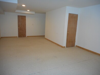 1399 Grandview Ct, Algonquin, IL 60102 - photo 6