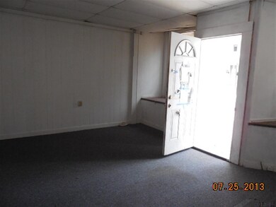 870 Eastern Ave, Schenectady, NY 12308 - photo 2