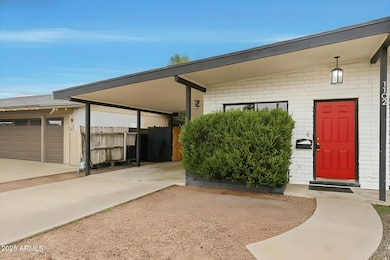 1102 N April unit A, Mesa, AZ 85203 - photo 4