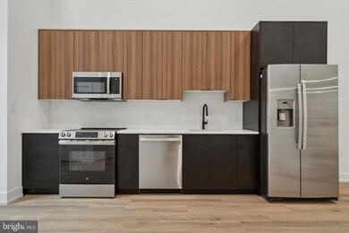 808 N 3rd St unit 19, Philadelphia, PA 19123 - photo 2