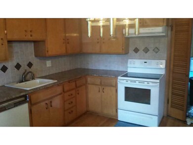 19 Everbloom Dr, Cranston, RI 02920 - photo 7