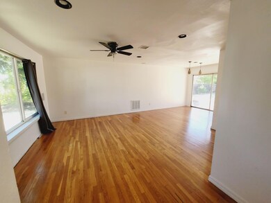 2608 Hawn Ave, Redding, CA 96002 - photo 7