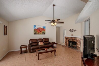 Vaulted Ceilings!