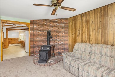 5 Forest Ave, West Warwick, RI 02893 - photo 4