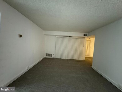 5907 Tamar Dr, Columbia, MD 21045 - photo 4