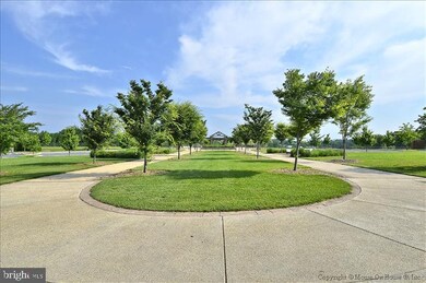 11919 Skylark Rd, Clarksburg, MD 20871 - photo 2