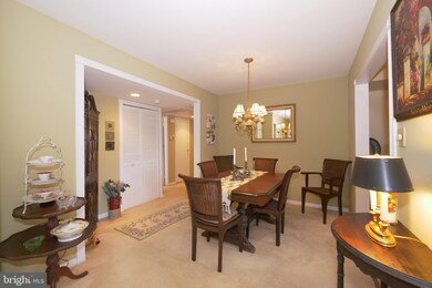 17802 Buehler Rd unit 137, Olney, MD 20832 - photo 7