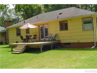 1411 Payne Ave, North Tonawanda, NY 14120 - photo 2