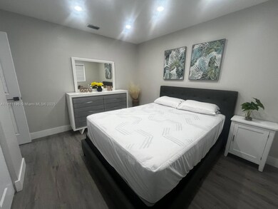 222 SW 8th St unit A, Dania, FL 33004 - photo 7