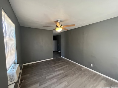 2513 Quintana Rd unit 6, San Antonio, TX 78211 - photo 5