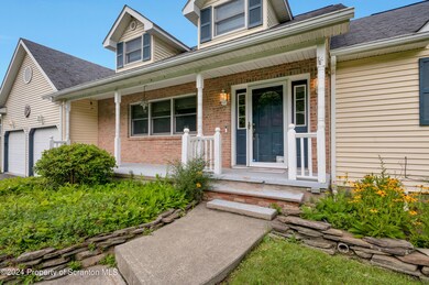 305 Maggies Rd unit L B, South Abington Township, PA 18411 - photo 2