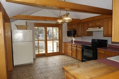 482 Clarendon Ave, West Rutland, VT 05777 - photo 4