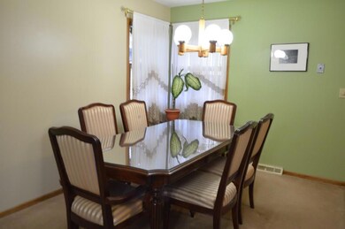 4406 54th St, Des Moines, IA 50310 - photo 5