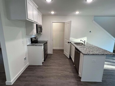 2430-2428 S Fannin Ave unit 2430, Denison, TX 75020 - photo 5