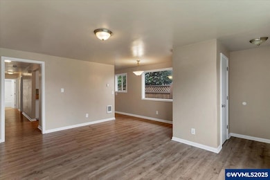 2515 (-2517) Lee St SE, Salem, OR 97301 - photo 5
