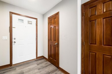 3853 Pendent Ln, Columbus, OH 43207 - photo 5