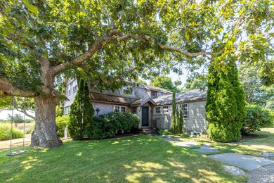 39 Sarita Walker Rd, Vineyard Haven, MA 02568 - photo 6