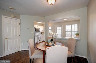 11050 Sentry Ridge Rd unit 145, Manassas, VA 20109 - photo 6