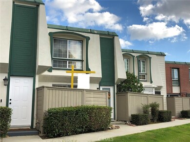 8233 Henderson Green, Buena Park, CA 90621 - photo 4