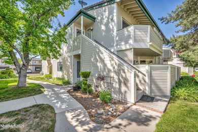 2-web-or-mls-2411-sycamore-glen-dr-4