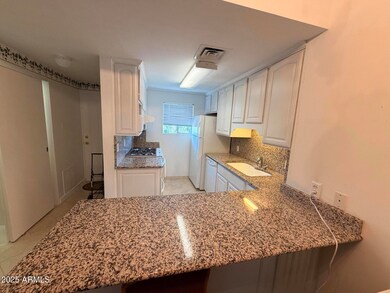 6125 E Indian School Rd unit 291, Scottsdale, AZ 85251 - photo 2