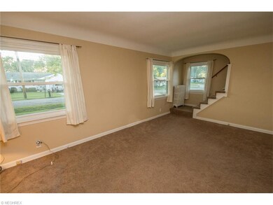 829 Sheffield Rd, Sheffield Lake, OH 44054 - photo 3