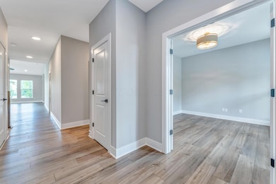 106 Arezzo Ct, Delaware, OH 43015 - photo 3