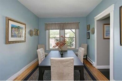 175 Winthrop Rd unit 2, Brookline, MA 02445 - photo 3