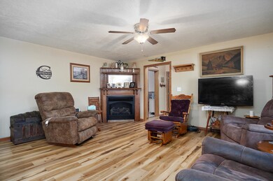 4560 Highway A-49