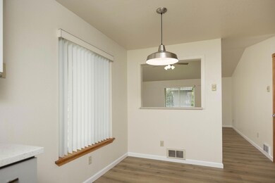 2611 SW Salmon Ave (5 of 18)