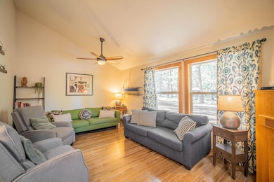 57008 Antelope Ln unit 4, Sunriver, OR 97707 - photo 4