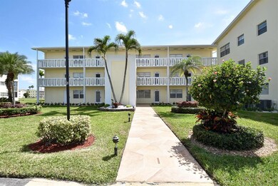 338 Dorset I, Boca Raton, FL 33434 - photo 2