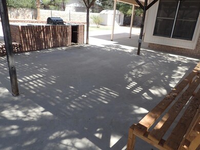 416 Mercer Ln, Horizon City, TX 79928 - photo 7