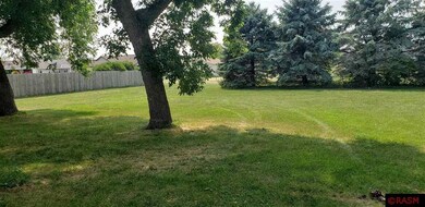 402 2nd Ave SW, Mapleton, MN 56065 - photo 2