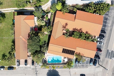 2025 Miami Rd unit 9, Fort Lauderdale, FL 33316 - photo 6