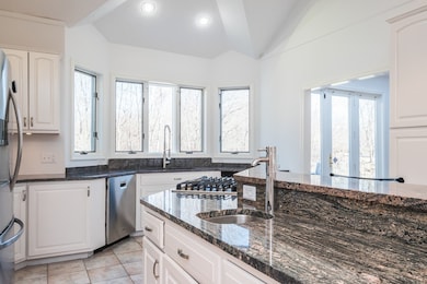 15 Haskell St, Westborough, MA 01581 - photo 5