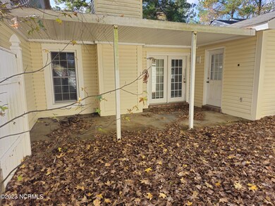 204 Bracken Place, Jacksonville, NC 28540 - photo 4