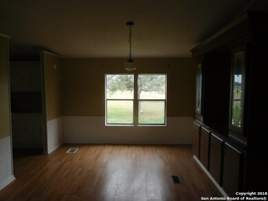 200 County Road 4443, Hondo, TX 78861 - photo 5