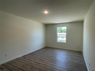 623 East St, Reidsville, NC 27320 - photo 2