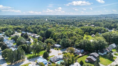Quiet neighborhood close to amenities