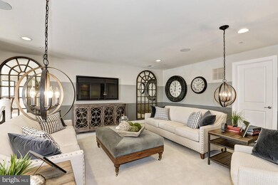 9815 Marsh Gate Ln, Middle River, MD 21220 - photo 6