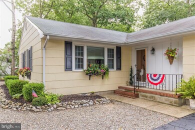 35 Lighthouse Dr, Manahawkin, NJ 08050 - photo 2