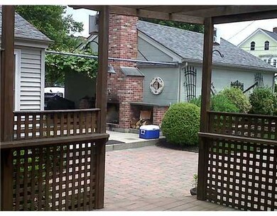 71 Common St, Providence, RI 02908 - photo 7