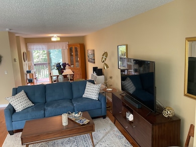 158 Cypress Ct unit 158, Torrington, CT 06790 - photo 5