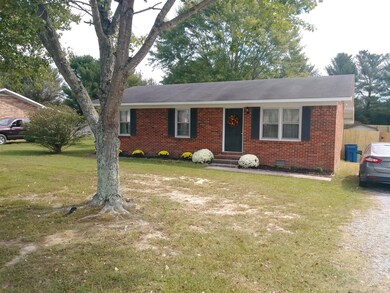 804 Sedgefield Ct, Manchester, TN 37355 - photo 6