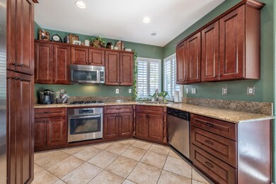 28048 Keepsake Way-14