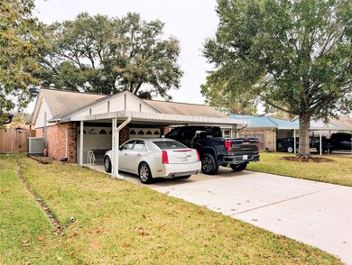 Extra carport parking