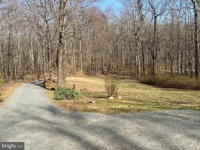 41 Comptons Rd, Castleton, VA 22716 - photo 2